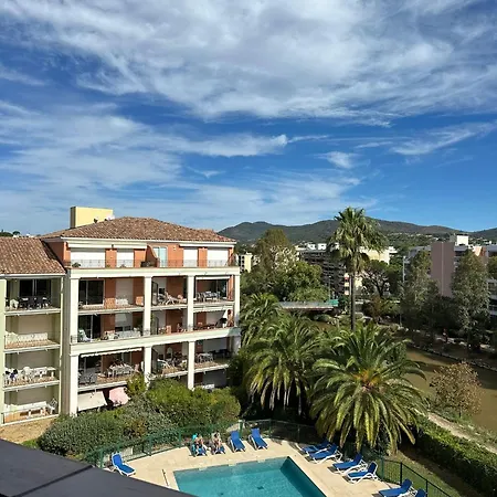 Luciano Maxime Daire *