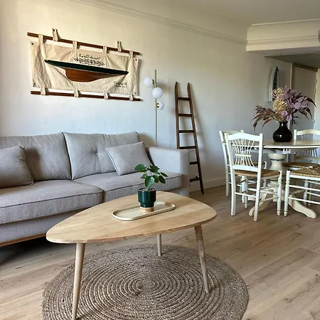 Daire Luciano Maxime Sainte-Maxime